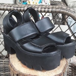 Jeffrey Campbell 90's platforms